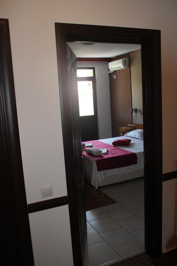 Hotel Yankov'S House Sozopol Exterior foto